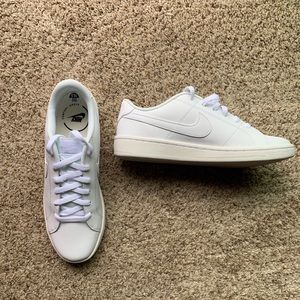 Mens casual Nike shoes